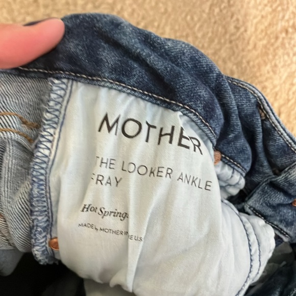 Mother The Looker Ankle Fray Hot Springs - Picture 2 of 9